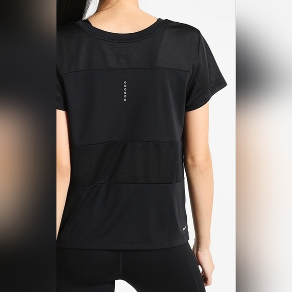 Nike Dri-FIT Women's Running Top - Picture 3 of 11